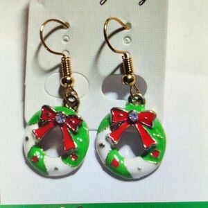 Enamel Wreath Fashion Christmas Earrings